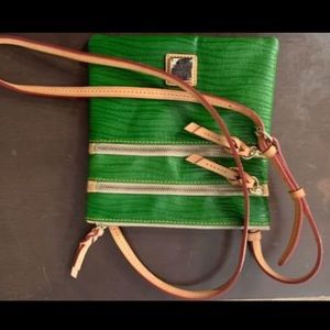 Dooney & Bourke purse w/ original strap